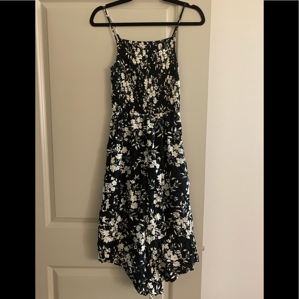 Mimi Chica Black Floral Jumper Size S